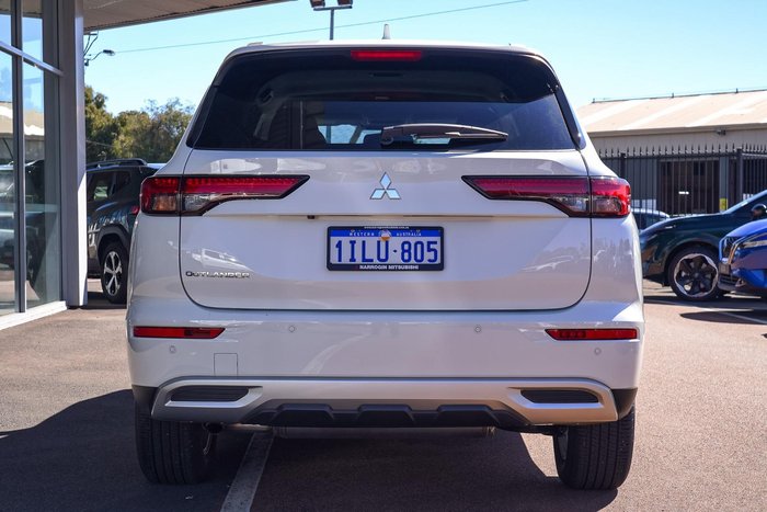 2024 Mitsubishi Outlander LS ZM MY24 White