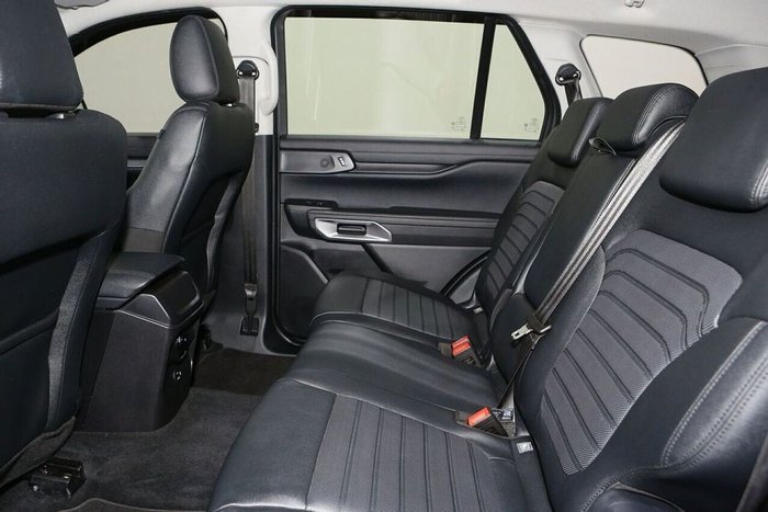 2023 Ford Everest Sport