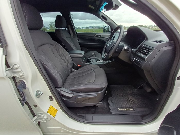 2022 Ssangyong Musso ELX