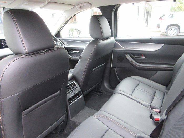 2025 Mazda CX-80 D50e Touring