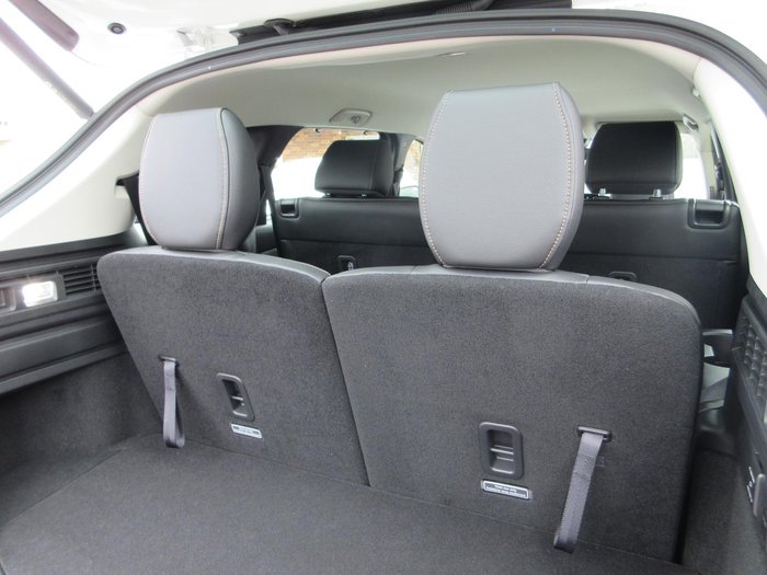 2025 Mazda CX-80 D50e Touring