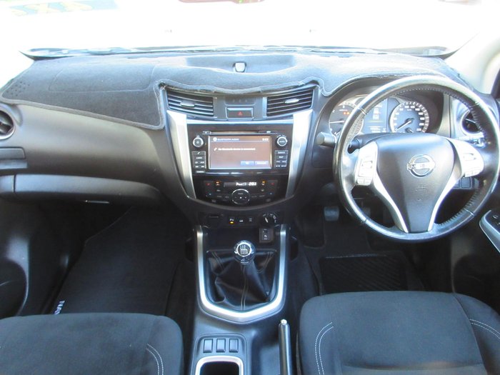 2018 Nissan Navara ST-X