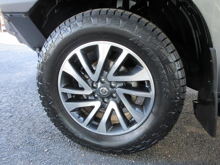 2018 Nissan Navara ST-X