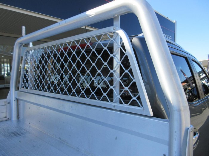 2018 Nissan Navara ST-X