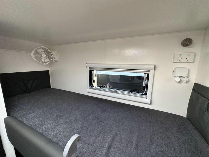 2025 Essential Caravans Ranger F1-2 19'