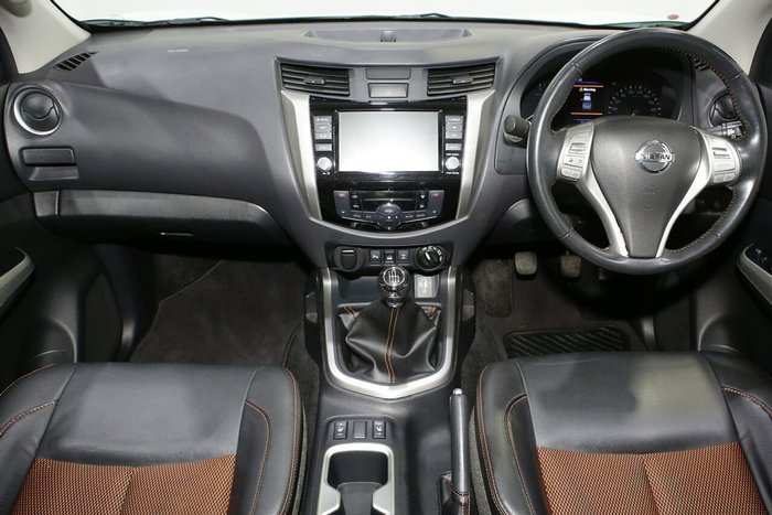 2020 Nissan Navara N-TREK