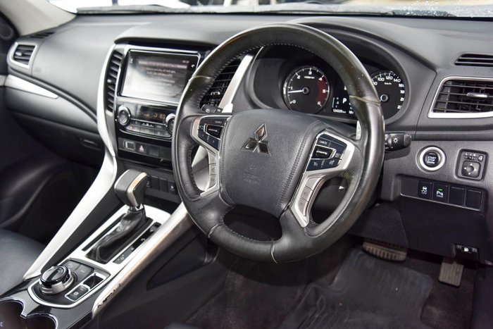 2017 Mitsubishi Pajero Sport GLS QE MY17 4X4 Dual Range Titanium
