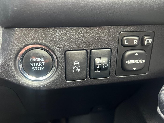 2015 Toyota RAV4 GXL ZSA42R MY14 White