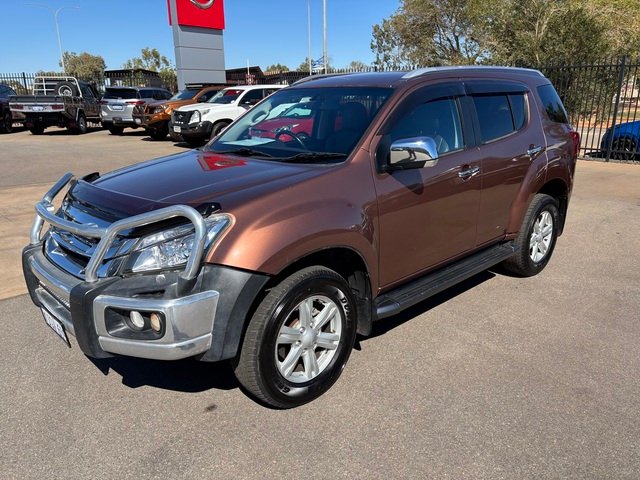 2015 ISUZU MU-X