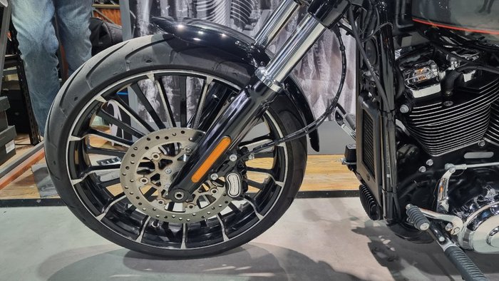 2024 Harley-davidson FXBR BREAKOUT (117) Vivid Black