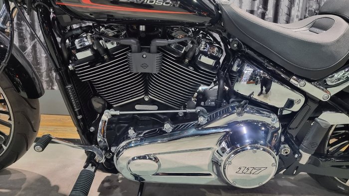 2024 Harley-davidson FXBR BREAKOUT (117) Vivid Black
