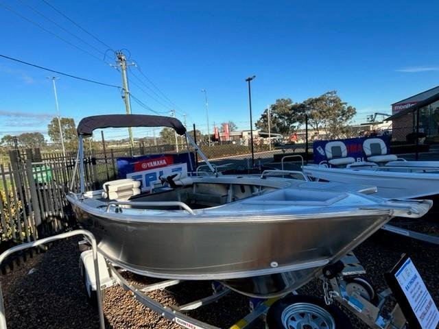 2025 QUINTREX 420 Renegade TS