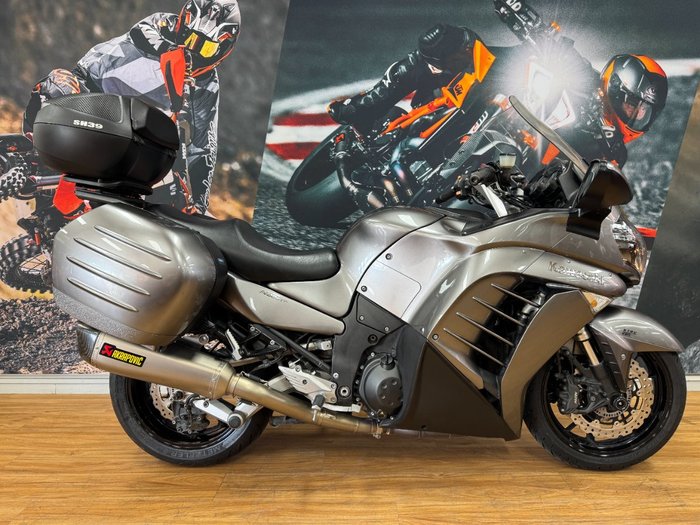 2014 Kawasaki 1400 GTR ABS (K-ACT) MAGNESIUM GREY