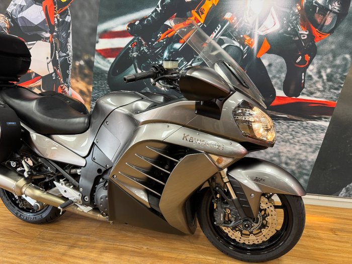 2014 Kawasaki 1400 GTR ABS (K-ACT) MAGNESIUM GREY