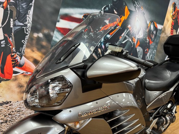 2014 Kawasaki 1400 GTR ABS (K-ACT) MAGNESIUM GREY