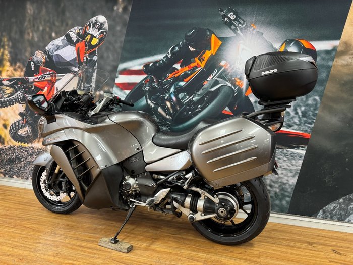 2014 Kawasaki 1400 GTR ABS (K-ACT) MAGNESIUM GREY