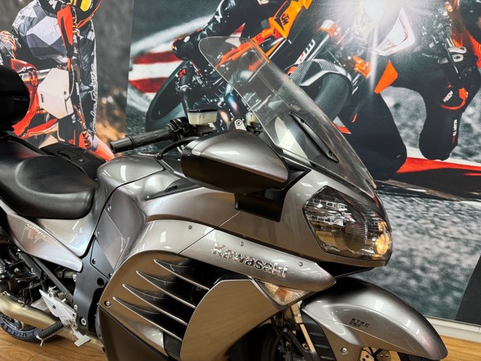 2014 Kawasaki 1400 GTR ABS (K-ACT) MAGNESIUM GREY