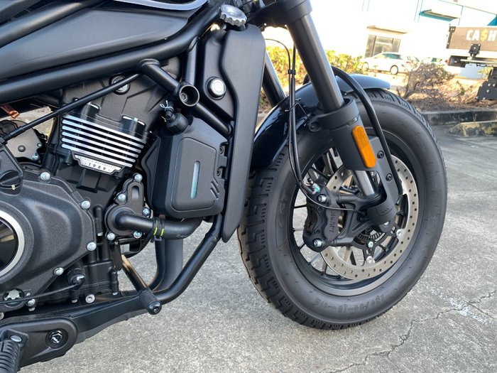 2025 CFMOTO 450 CL-C BOBBER Black