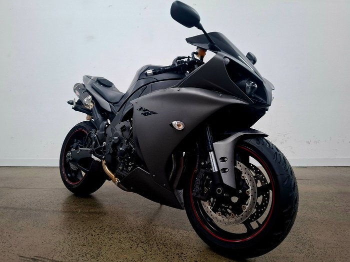 2013 Yamaha YZF-R1 Black