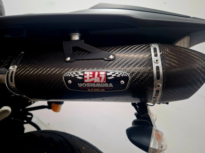 2013 Yamaha YZF-R1 Black
