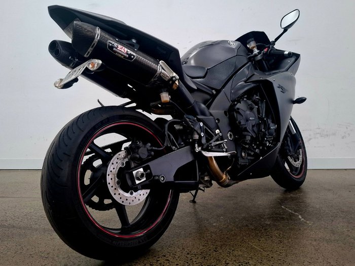 2013 Yamaha YZF-R1 Black