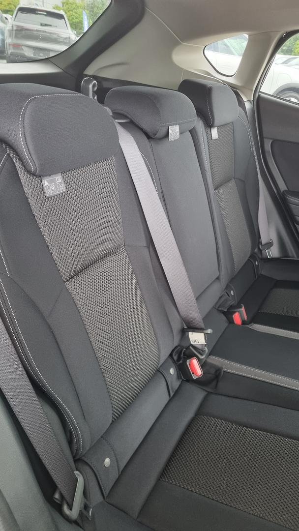 2021 Subaru Impreza 2.0i-L