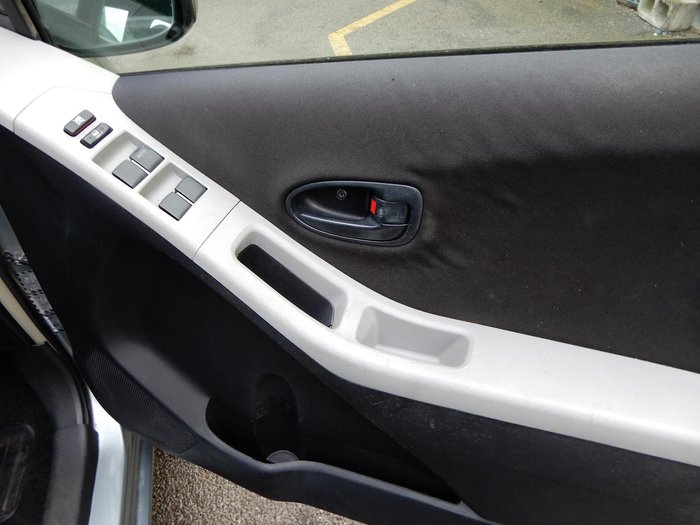 2007 Toyota Yaris YR NCP90R Quick Silver