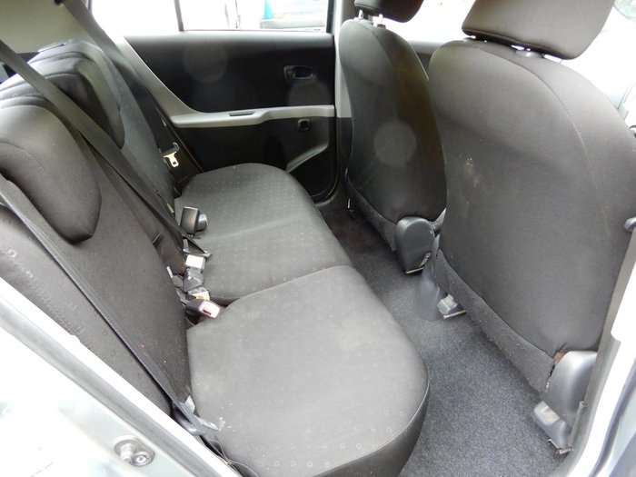2007 Toyota Yaris YR NCP90R Quick Silver