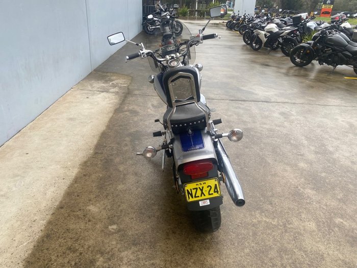 2005 Yamaha XVS650 V-STAR CUSTOM Blue