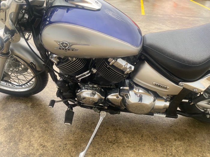 2005 Yamaha XVS650 V-STAR CUSTOM Blue
