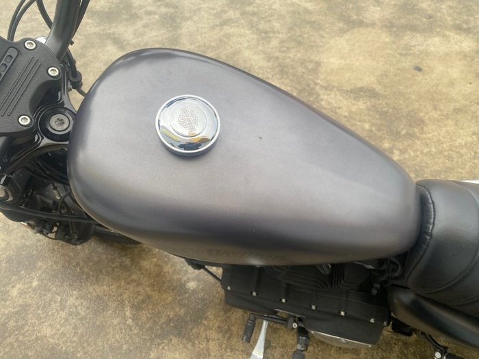 2016 HARLEY-DAVIDSON XL883 IRON 883 Grey