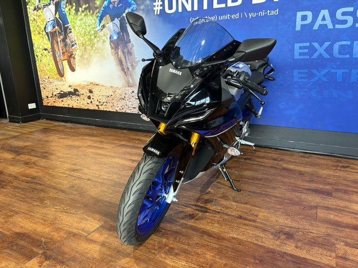 2024 Yamaha YZF-R15M Silver
