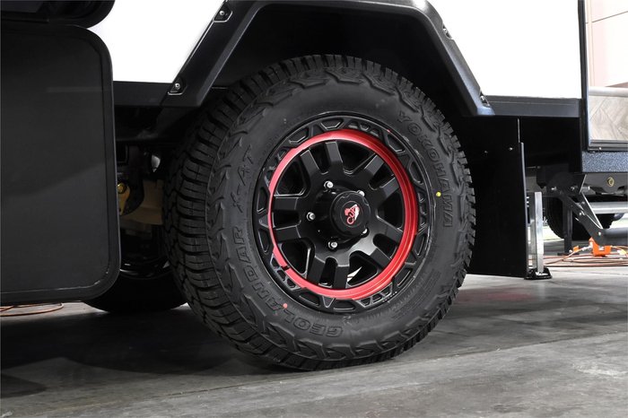 2025 Cub H16