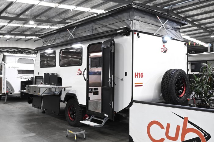 2025 Cub H16