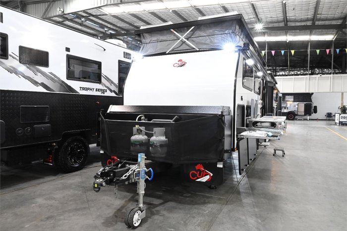 2025 Cub H16