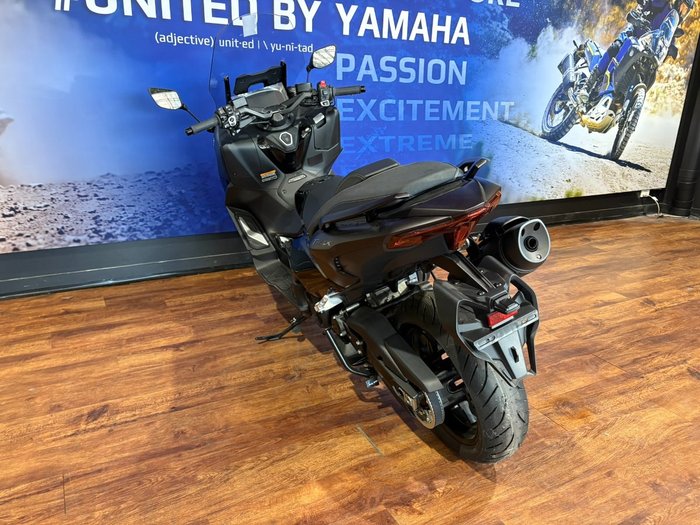 2024 Yamaha TMAX 560 (ABS) BLACK