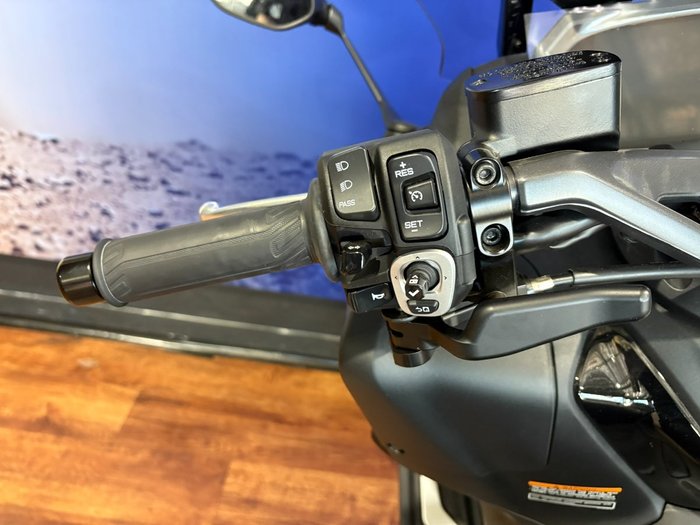 2024 Yamaha TMAX 560 (ABS) BLACK