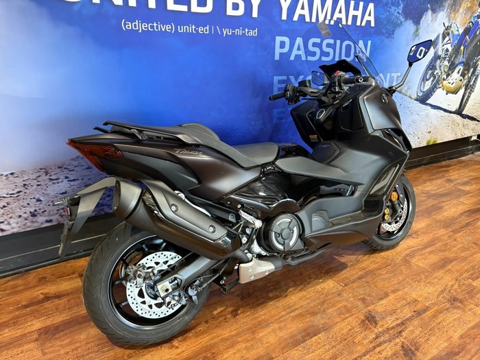 2024 Yamaha TMAX 560 (ABS) BLACK