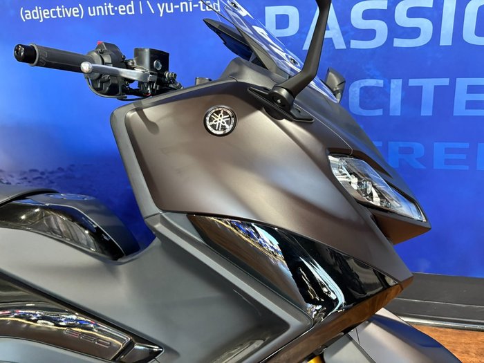 2024 Yamaha TMAX 560 (ABS) BLACK