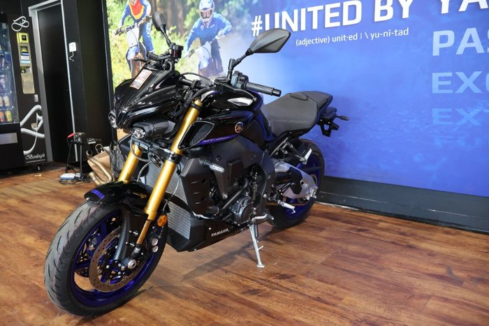 2025 Yamaha MT-10SP Black