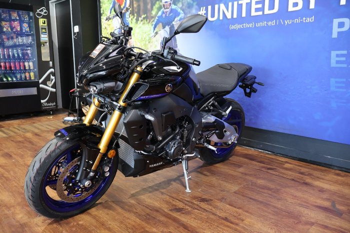 2025 Yamaha MT-10SP Black