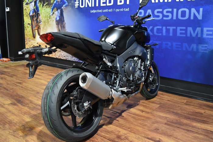 2025 Yamaha MT-10SP Black