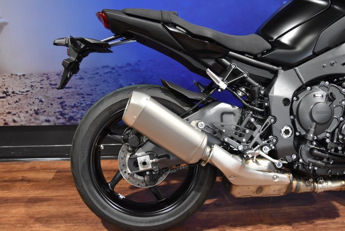 2025 Yamaha MT-10SP Black