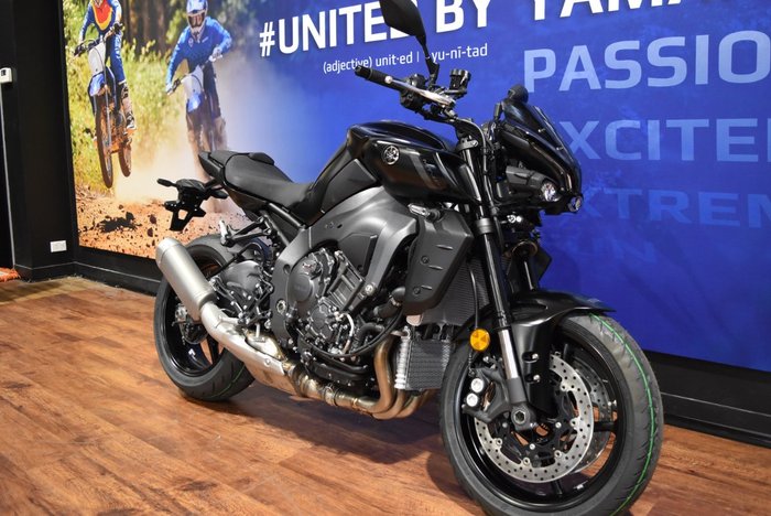 2025 Yamaha MT-10SP Black