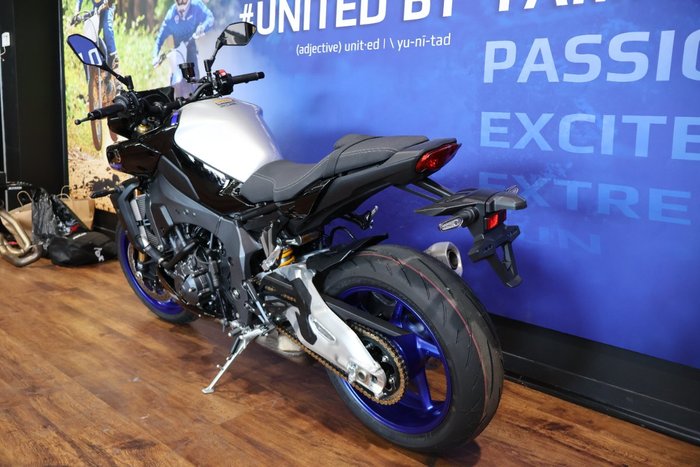 2025 Yamaha MT-10SP Black