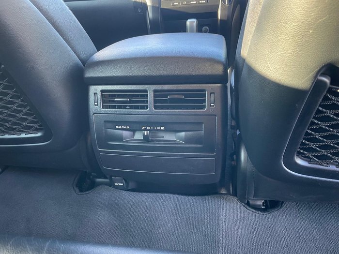 2012 Toyota Landcruiser GXL