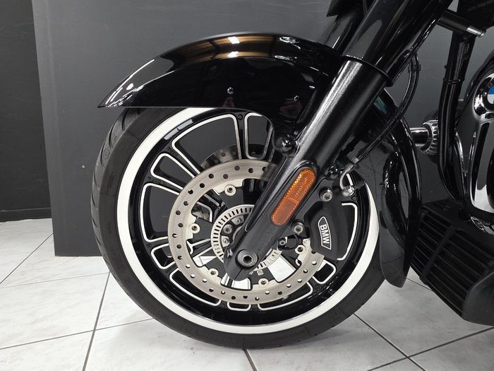 2022 BMW Motorrad R 18 B Black