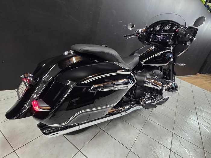 2022 BMW Motorrad R 18 B Black