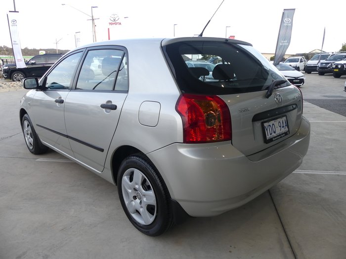 2004 Toyota Corolla