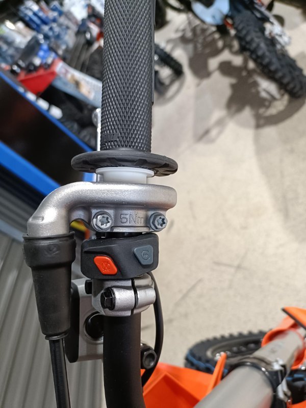 2025 KTM 2025 KTM 250 SX-F ORANGE